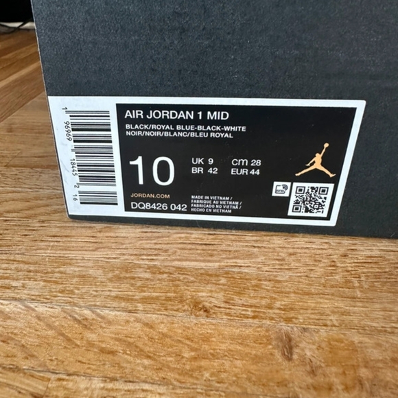 Air Jordan 1 medium black Royal blue